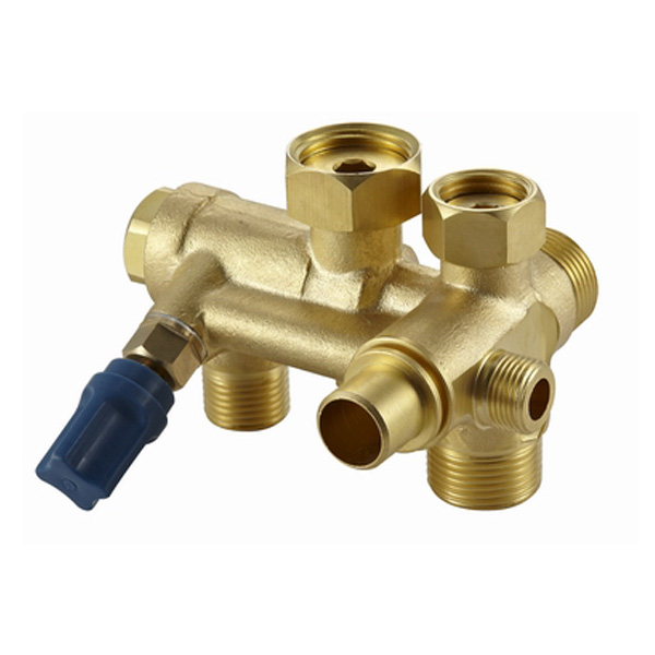 Cannula integrated waterway
